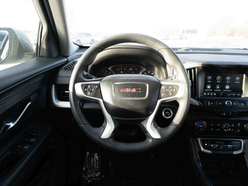 Used 2023 GMC Terrain SLE w/ Driver Convenience Package image 21