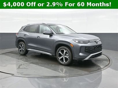 New 2026 Volkswagen Tiguan SE