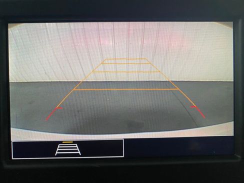 Used 2022 Chevrolet Equinox LT image 9