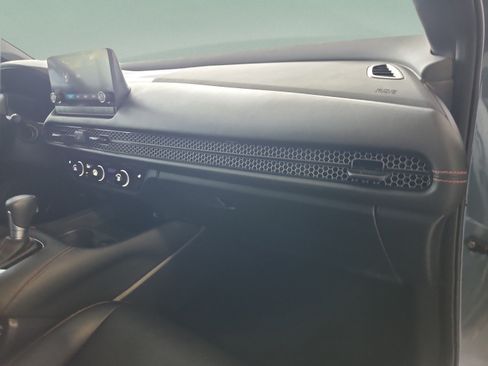 Certified 2024 Honda HR-V Sport image 18