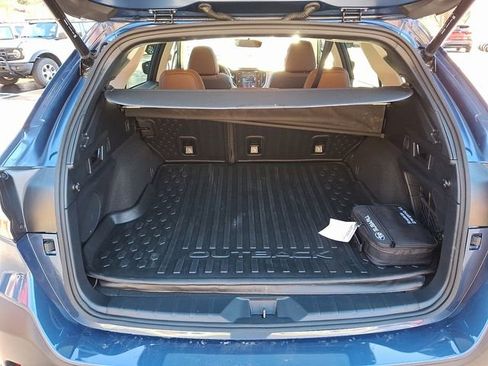 Used 2022 Subaru Outback Touring XT image 30
