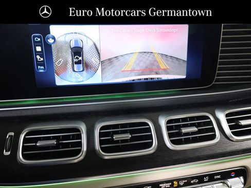 Used 2025 Mercedes-Benz GLS 450 4MATIC w/ AMG Line Exterior image 83