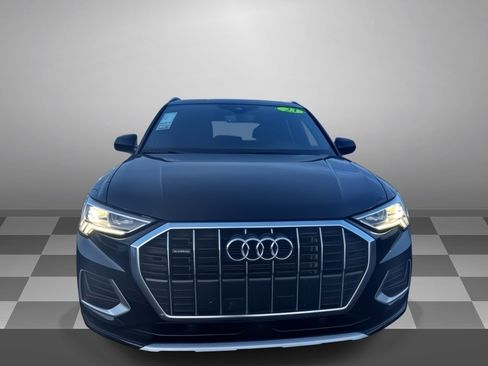 Used 2023 Audi Q3 2.0T Premium image 3