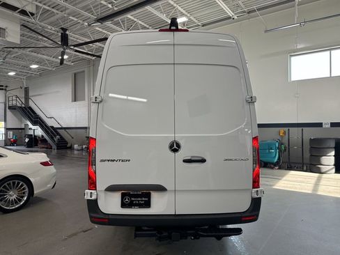 New 2025 Mercedes-Benz Sprinter 3500 image 3