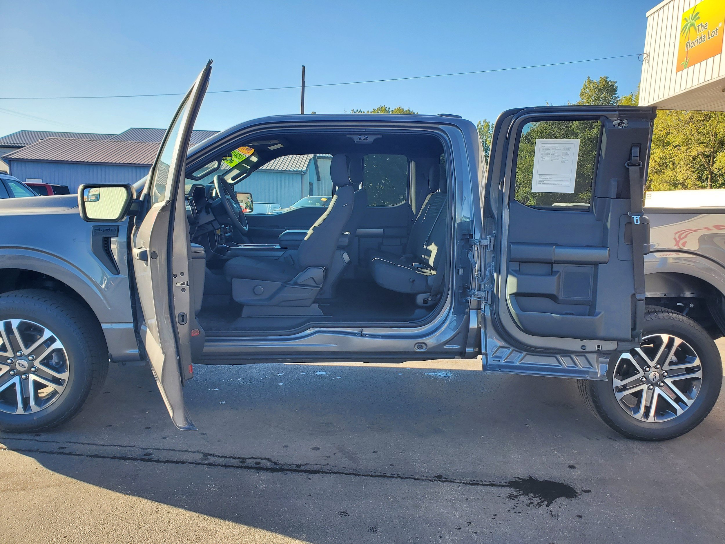 Used 2023 Ford F150 XL w/ STX Appearance Package AWD/4WD image 27