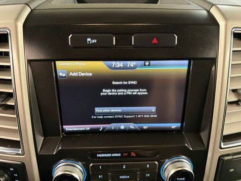 Used 2015 Ford F150 Lariat w/ Equipment Group 502A Luxury AWD/4WD image 11