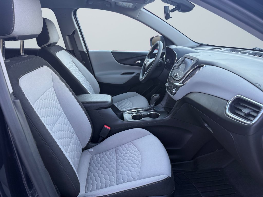 Used 2020 Chevrolet Equinox LS w/ LS Convenience Package FWD image 15