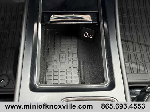 Used 2025 Lincoln Corsair Grand Touring w/ Equipment Group 301A image 23