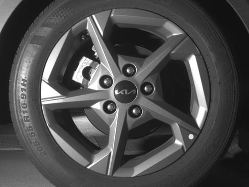 Used 2025 Kia K4 FWD image 15