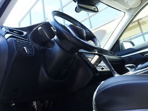 Used 2021 INFINITI QX50 Luxe image 41