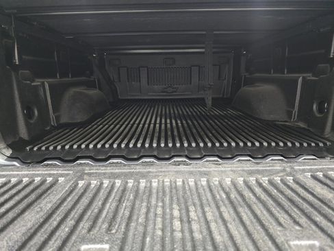 Used 2019 Chevrolet Colorado LT w/ LT Convenience Package image 19