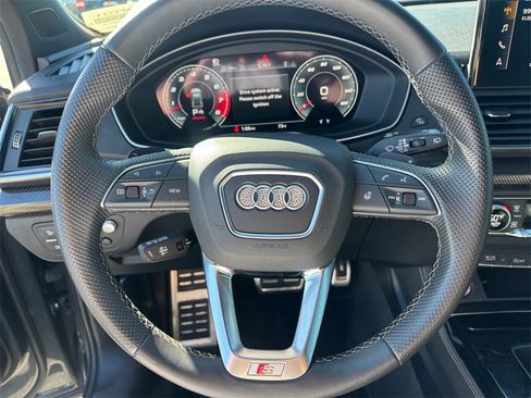Used 2022 Audi SQ5 Prestige w/ Prestige Package image 15