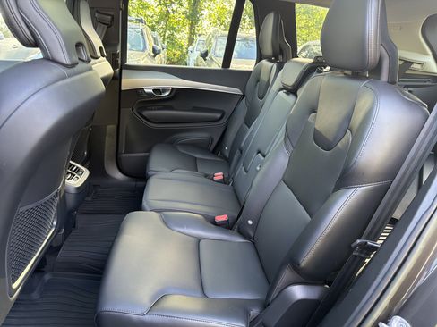 Certified 2023 Volvo XC90 B5 Core w/ Protection Package Premier AWD/4WD image 32
