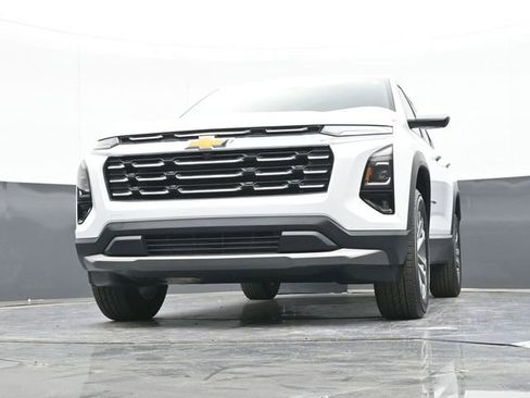 New 2026 Chevrolet Equinox LT w/ Safety and Technology Package FWD image 59