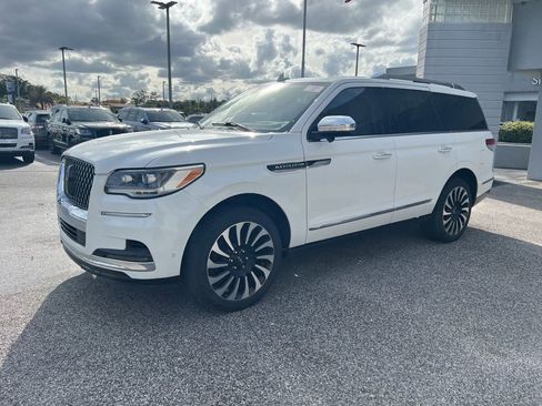 Used 2023 Lincoln Navigator Black Label image 7