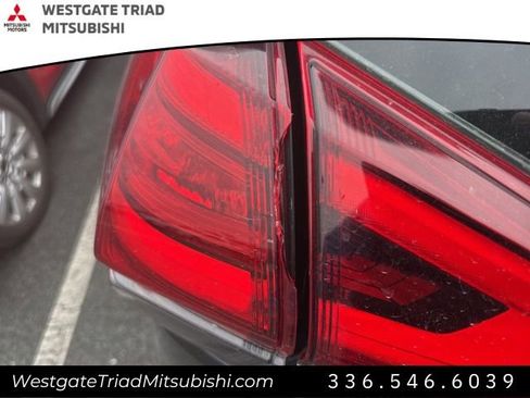 Used 2017 Nissan Rogue S image 8