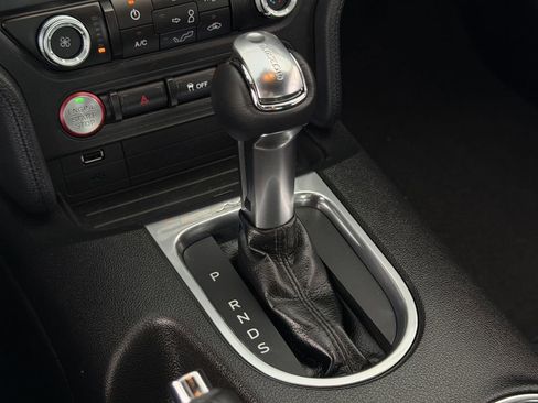 Used 2019 Ford Mustang Coupe w/ Ecoboost Performance Package RWD image 18
