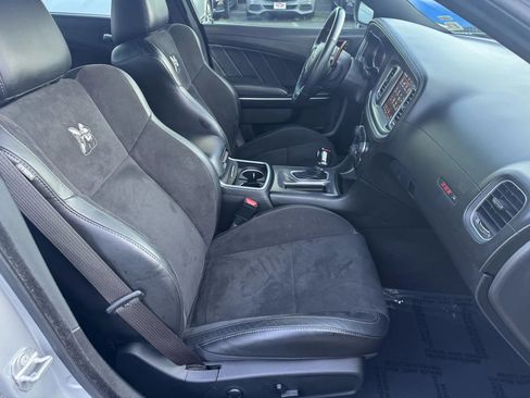Used 2022 Dodge Charger Scat Pack RWD image 22