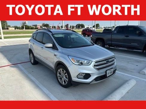 Used 2018 Ford Escape SEL FWD image 1