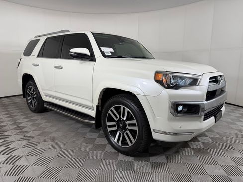 Certified 2021 Toyota 4Runner Limited AWD/4WD image 6