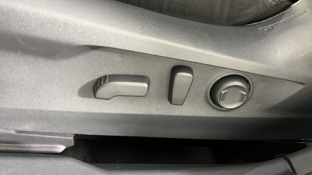 Used 2025 Subaru Legacy Premium AWD/4WD image 39