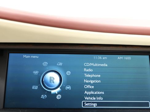 Used 2013 Rolls-Royce Ghost RWD image 35