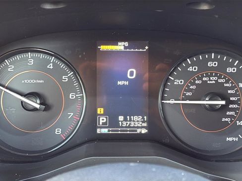 Used 2018 Subaru Crosstrek 2.0i Premium w/ Eyesight System image 31