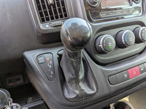 Used 2021 RAM ProMaster 2500 image 24