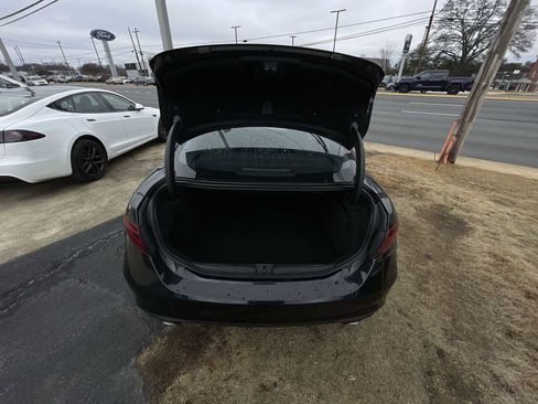 Used 2020 Alfa Romeo Giulia Ti w/ Quick Order Package 22X Lusso image 26