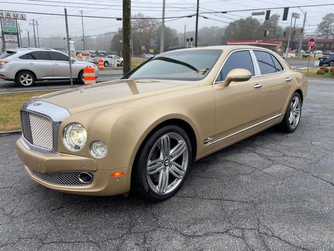Used 2013 Bentley Mulsanne image 1