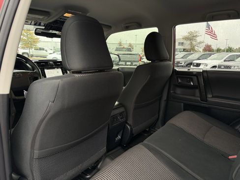 Used 2022 Toyota 4Runner TRD Off-Road image 25