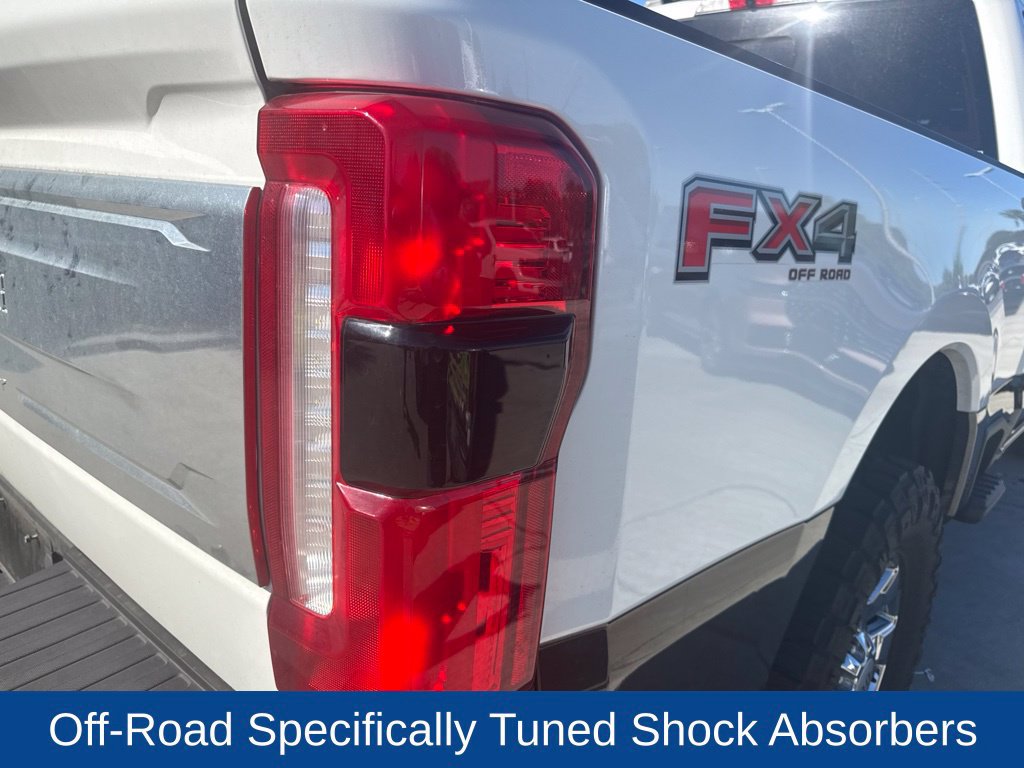 Used 2025 Ford F250 King Ranch w/ FX4 Off-Road Package AWD/4WD image 11