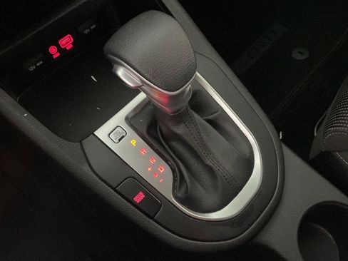 Used 2020 Kia Forte LXS FWD image 42