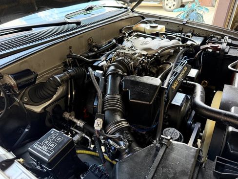 Used 2002 Toyota 4Runner SR5 image 30