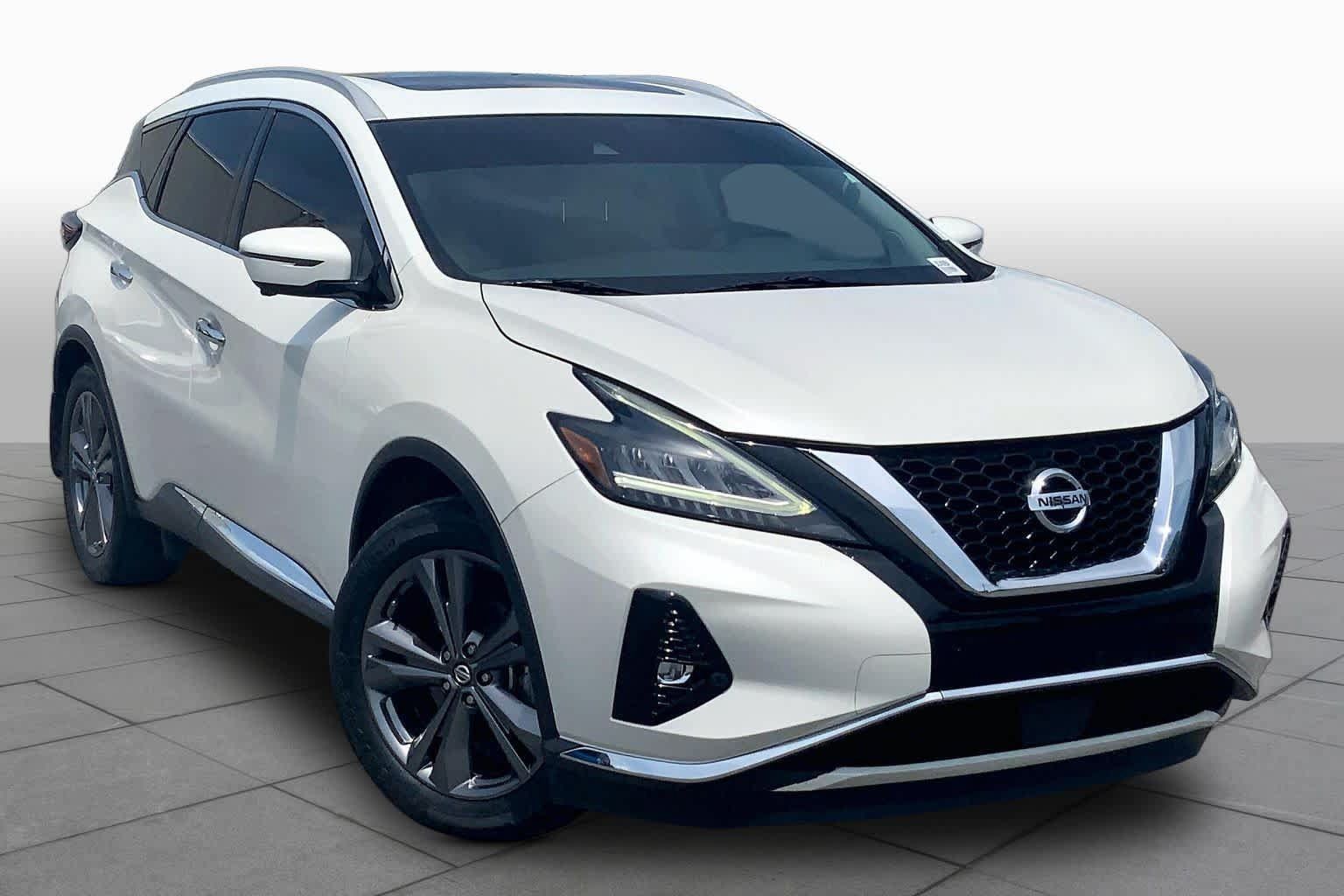 Used 2020 Nissan Murano Platinum FWD image 3