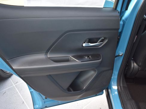 New 2026 Nissan Kicks SR w/ SR Premium Package image 45