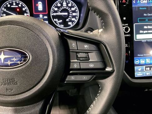 Used 2025 Subaru Forester Premium image 19