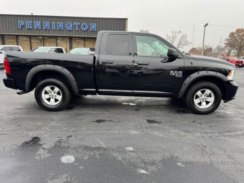 Used 2019 RAM 1500 Express image 8