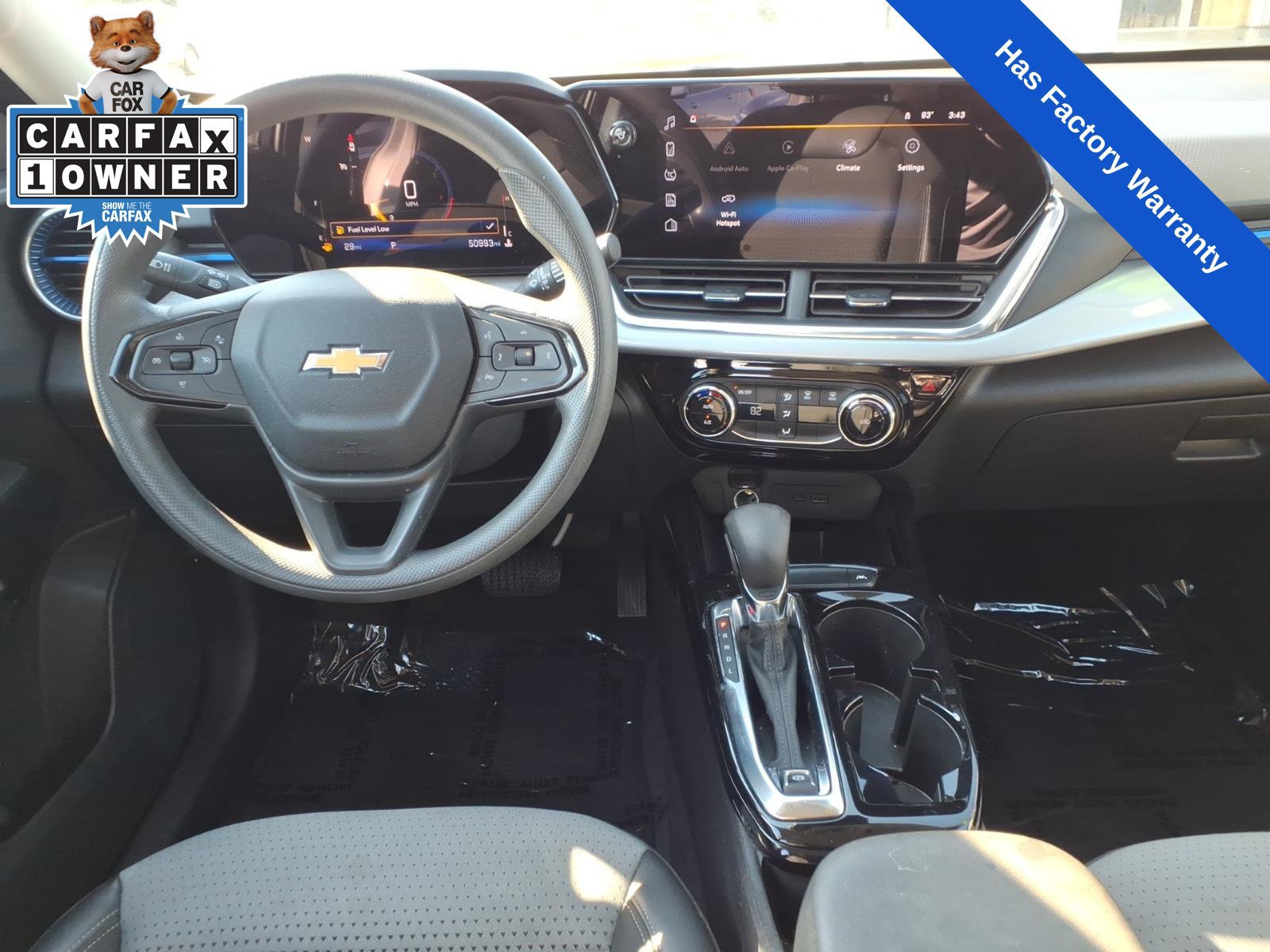 Used 2025 Chevrolet Trax LT FWD image 13