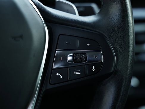 Used 2023 BMW 330i Sedan w/ Driving Assistance Package image 34