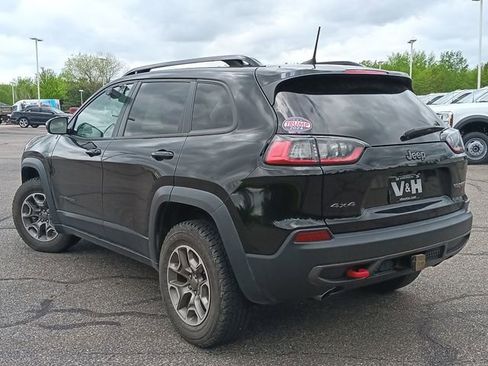Used 2022 Jeep Cherokee Trailhawk w/ Trailer Tow Group AWD/4WD image 3