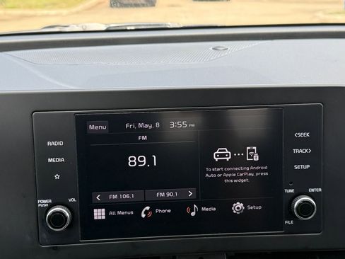 Used 2025 Kia Sportage LX FWD image 20