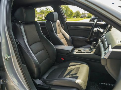 Used 2020 Honda Accord Sport image 26