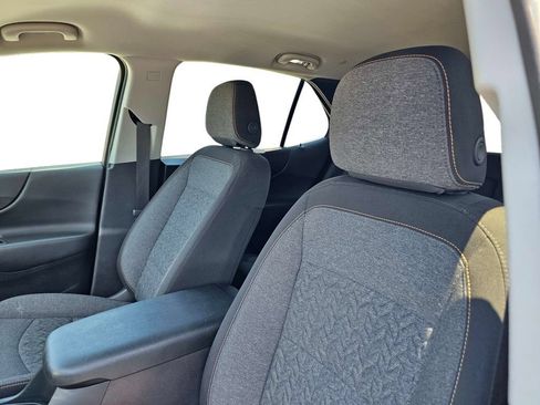 Used 2024 Chevrolet Equinox LT AWD/4WD image 18