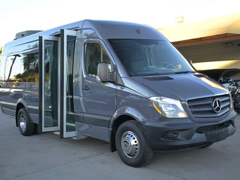Used 2016 Mercedes-Benz Sprinter 3500 w/ High Idle Fixed Package image 9