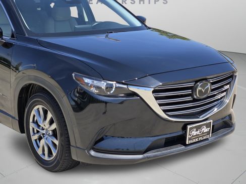 Used 2018 MAZDA CX-9 Touring AWD/4WD image 34