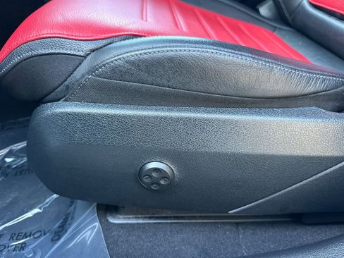 Certified 2024 Mercedes-Benz GLC 300 4MATIC image 15