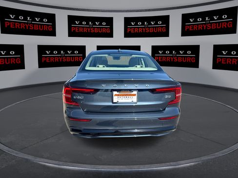 Used 2023 Volvo S60 B5 Plus w/ Climate Package image 7