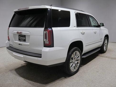 Used 2018 GMC Yukon SLT AWD/4WD image 2
