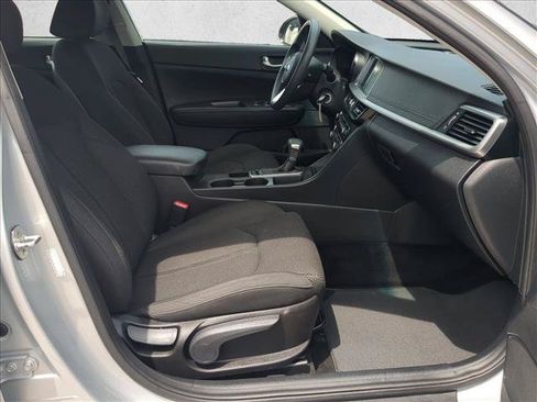 Used 2020 Kia Optima LX FWD image 19